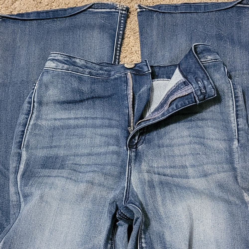 Almost famous, high rise, flare jeans size 5